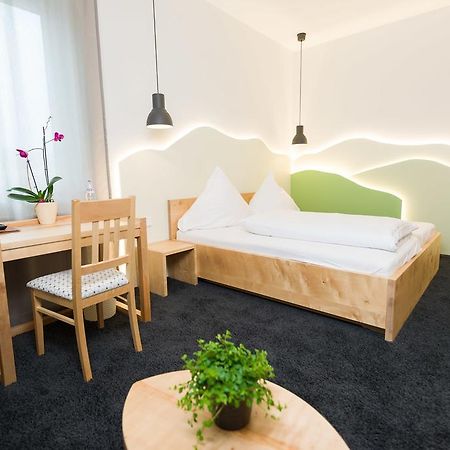 Hotel Rhoenhof Hünfeld Zewnętrze zdjęcie