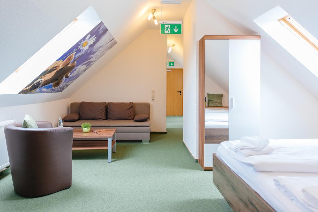 Hotel Rhoenhof Hünfeld Zewnętrze zdjęcie