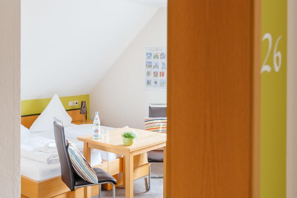 Hotel Rhoenhof Hünfeld Zewnętrze zdjęcie