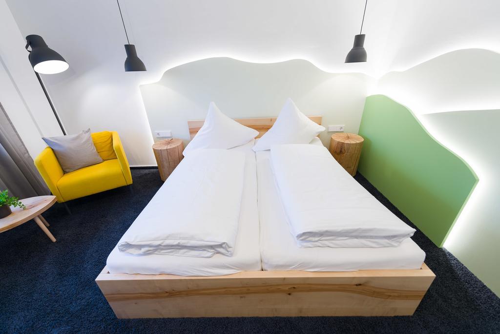 Hotel Rhoenhof Hünfeld Zewnętrze zdjęcie