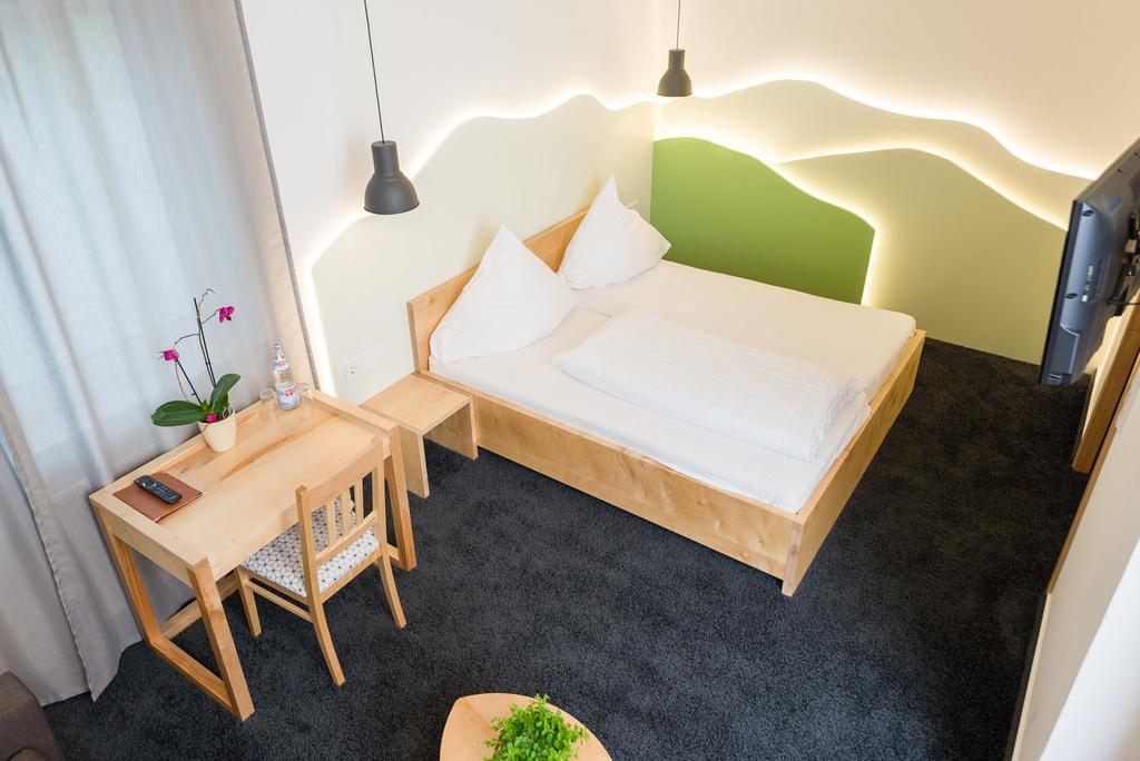 Hotel Rhoenhof Hünfeld Zewnętrze zdjęcie